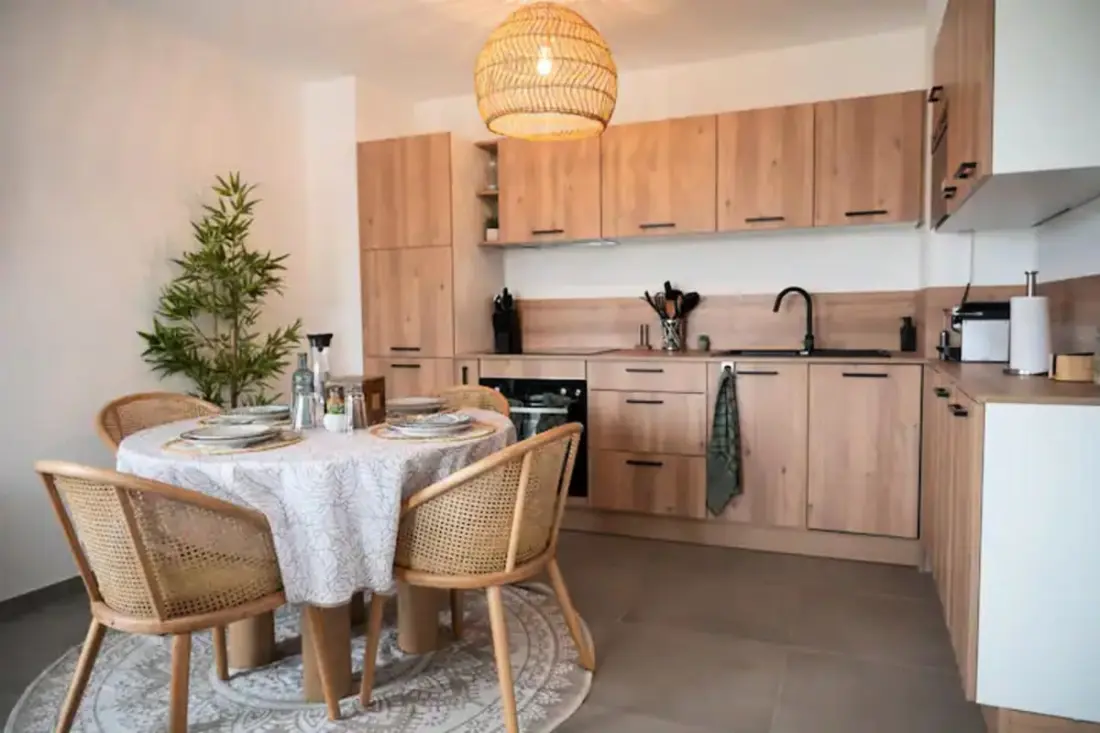 Appartement Avec Vue Sur Les Montagnes à Antibes