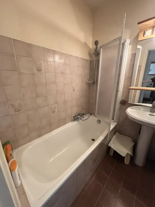 Appartement Charmant Avec Jardin à Antibes
