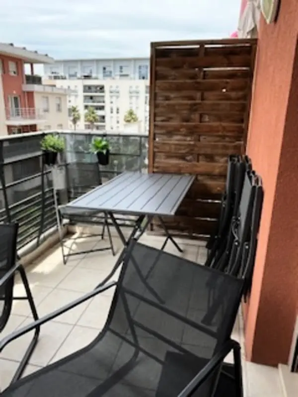 Appartement Charmant Avec 2 Balcons