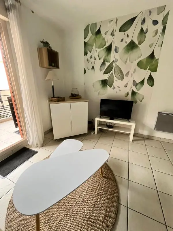 Appartement Charmant Avec 2 Balcons