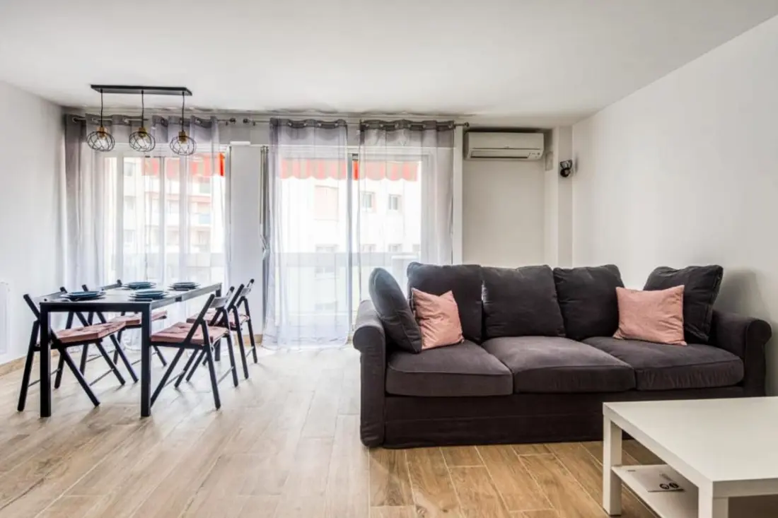 Appartement Lumineux Avec Vue à Antibes