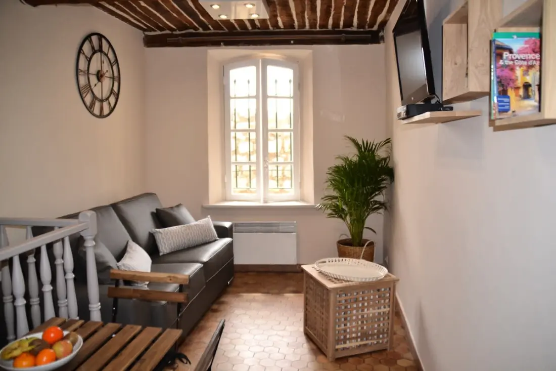 Charmant Duplex Au Coeur Du Vieil Antibes, 3 Pers