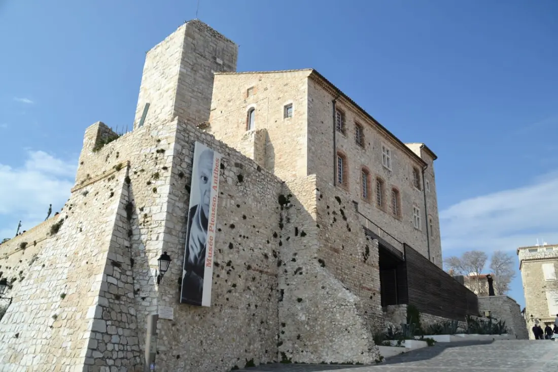 Charmant Duplex Au Coeur Du Vieil Antibes, 3 Pers