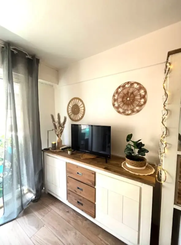Charmant Studio Pour Deux Avec Balcon à Antibes.