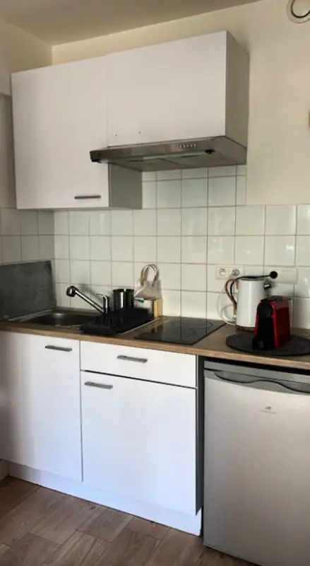 Charmant Studio Pour Deux Avec Balcon à Antibes.