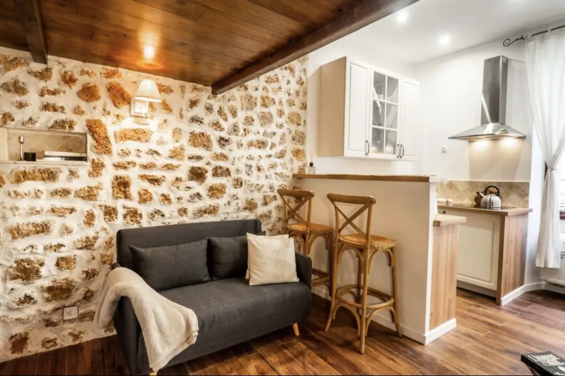 Joli Studio Climatisé - Vieil Antibes