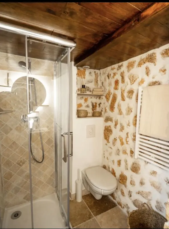 Joli Studio Climatisé - Vieil Antibes