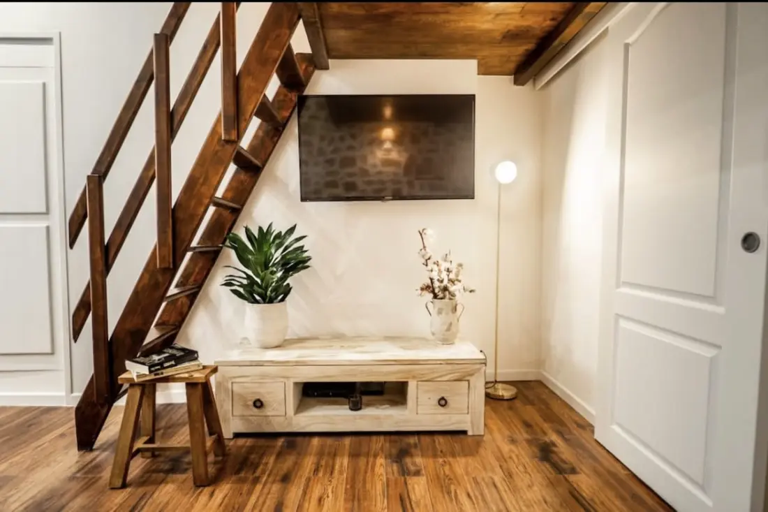 Joli Studio Climatisé - Vieil Antibes