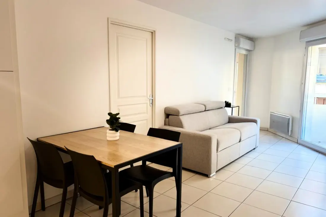 Bel Appartement Proche Plages Avec Parking