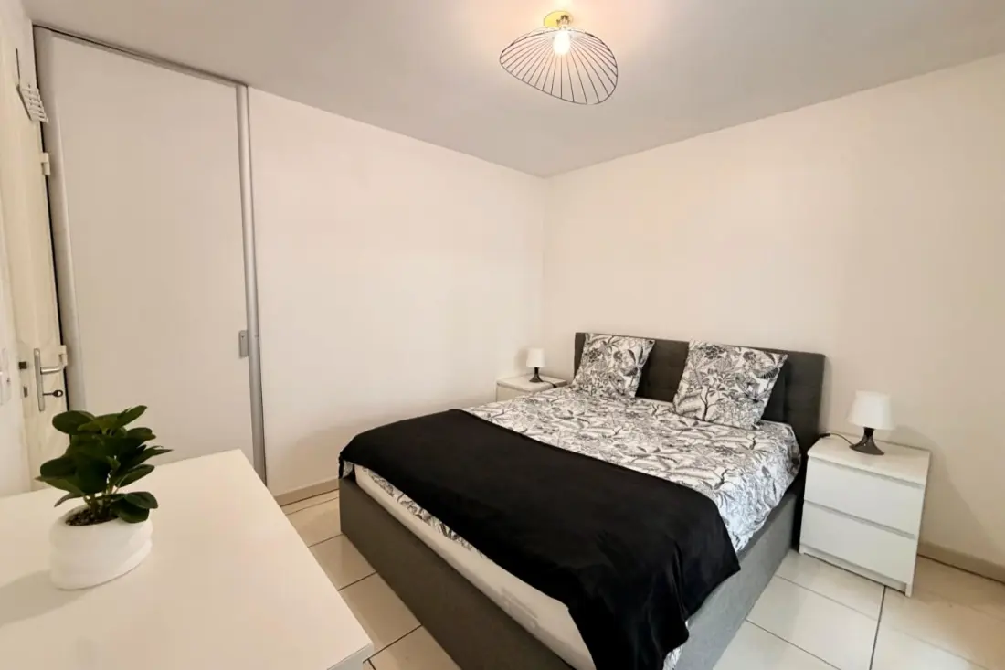 Bel Appartement Proche Plages Avec Parking