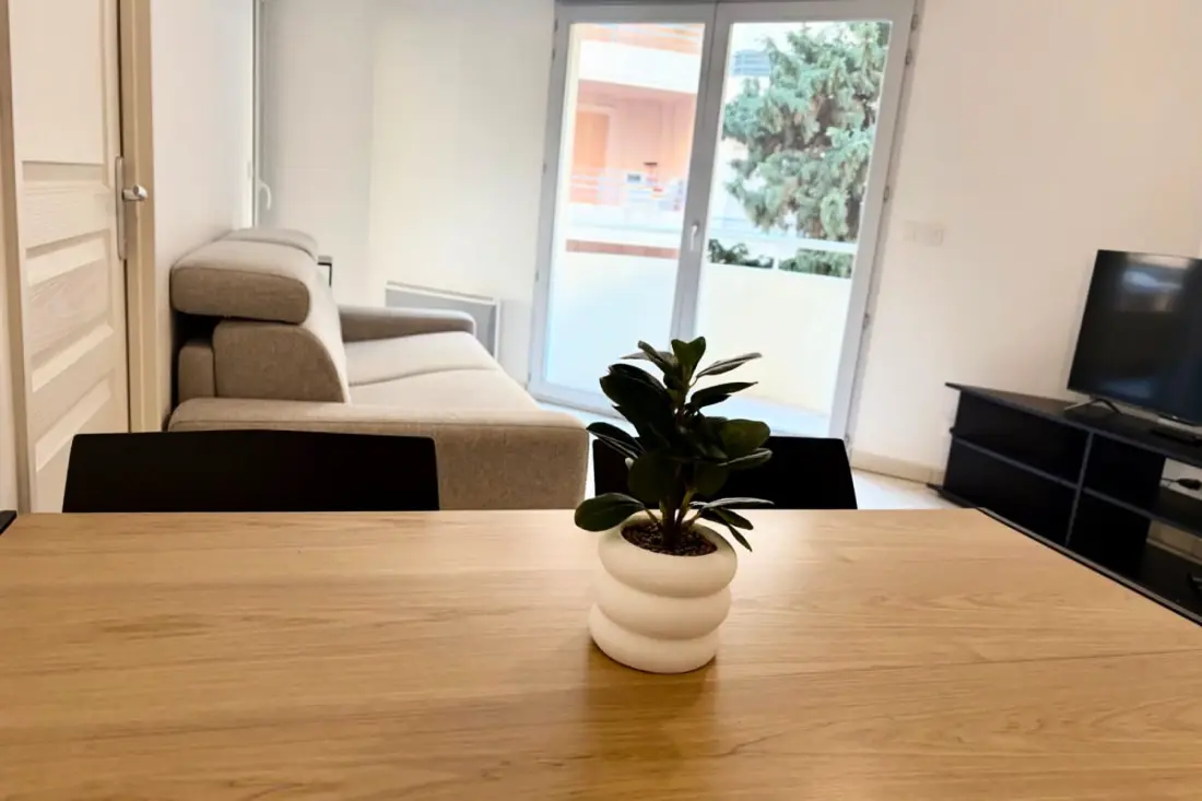 Bel Appartement Proche Plages Avec Parking