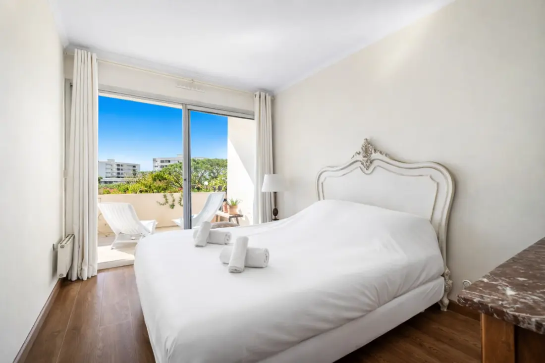 Le Nid Paisible Antibes Vue Sur Mer -