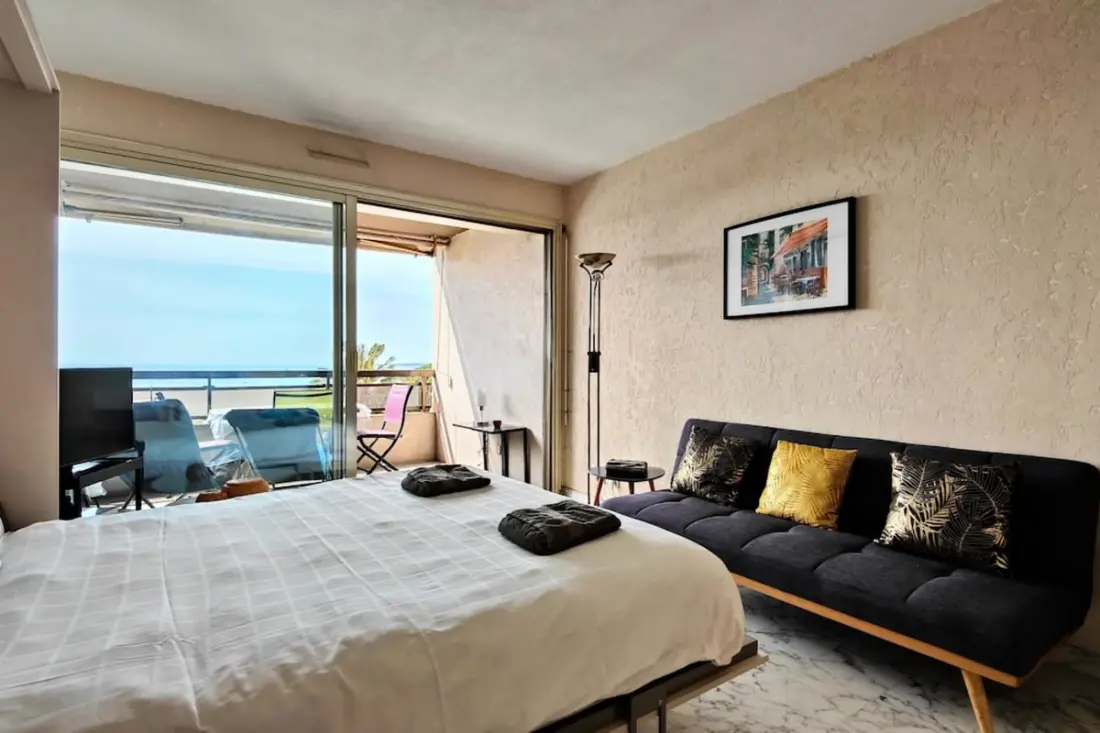 Studio Avec Terrasse En Front De Mer