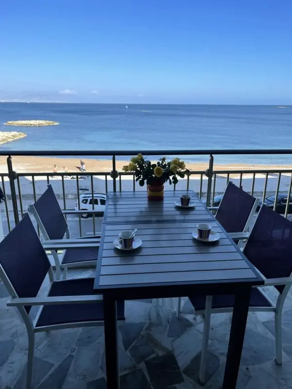 Résidence 2 Pièces Front De Mer à La Salis, Antibes, Avec Terrasse Et Parking