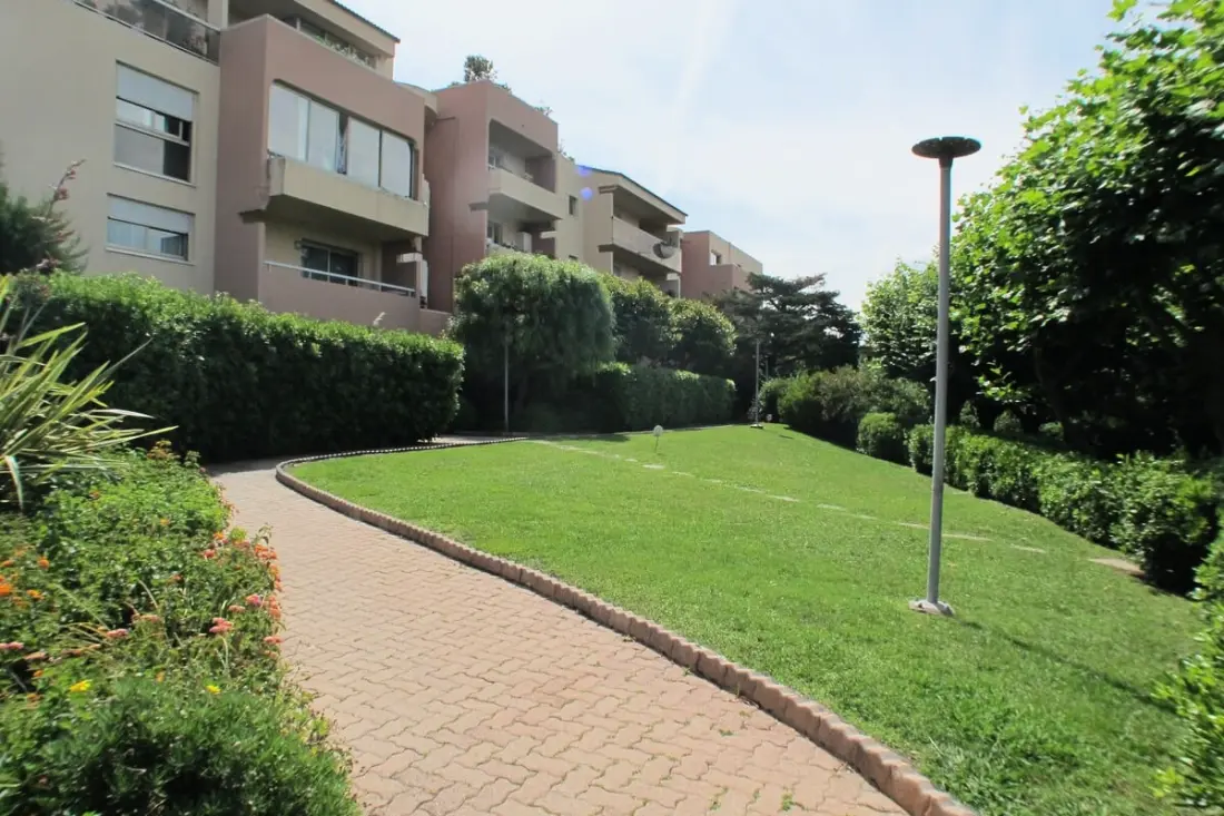 La Badine Appartement Airco Piscine  Pour 4 By Sunset