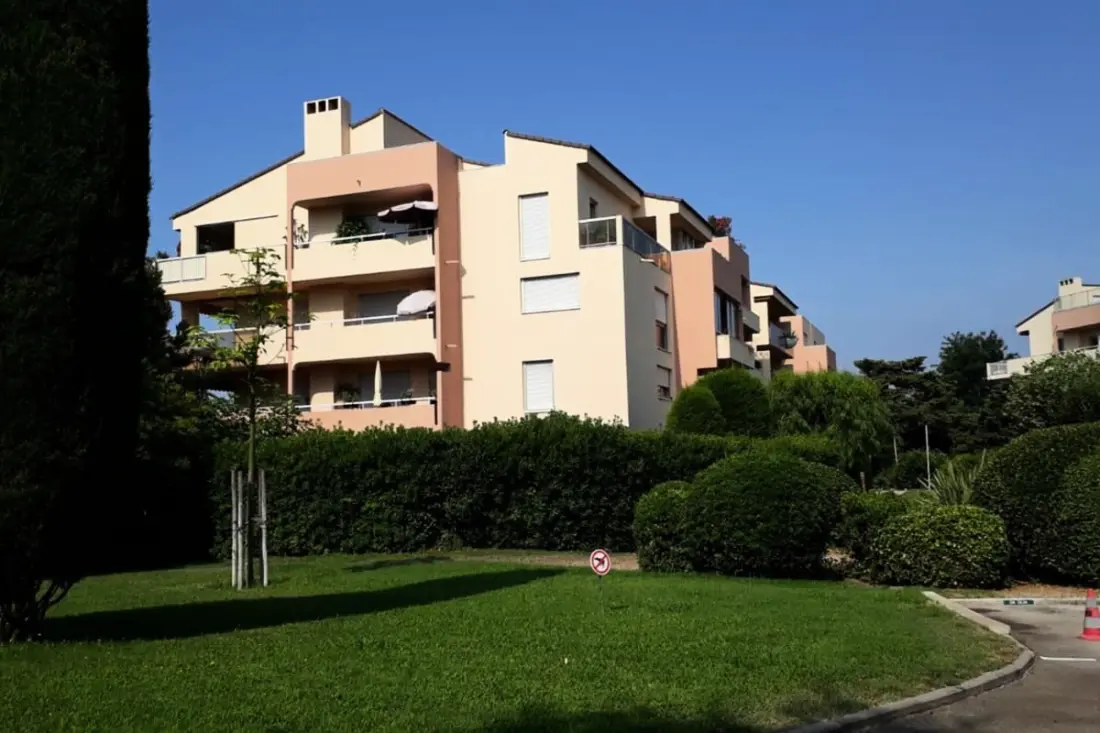 La Badine Appartement Airco Piscine  Pour 4 By Sunset