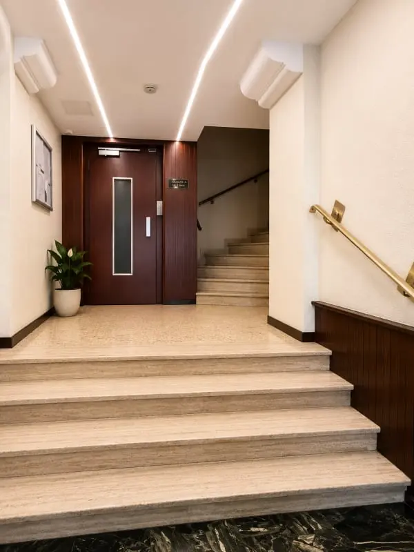 Résidence Appartement Lumineux Au Cœur Du Vieil Antibes Avec Balcons