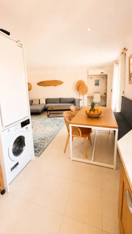 Résidence Appartement Lumineux Au Cœur Du Vieil Antibes Avec Balcons