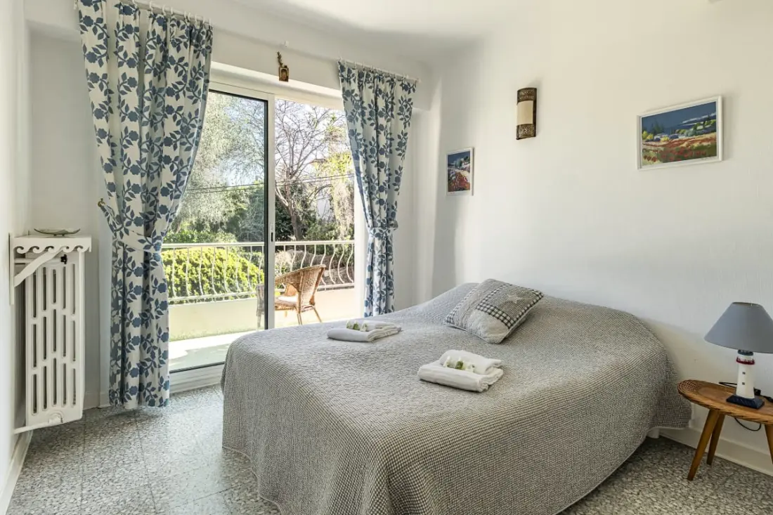 Au Cœur Du Cap D'antibes Bel Appart Avec Balcons