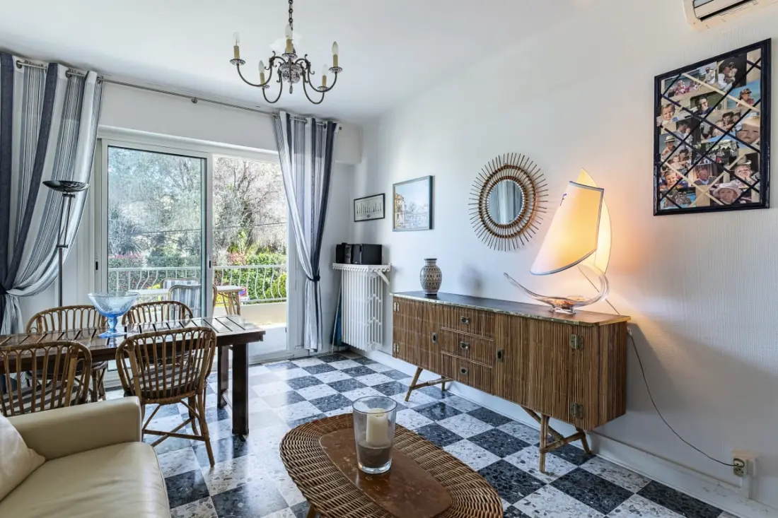 Au Cœur Du Cap D'antibes Bel Appart Avec Balcons