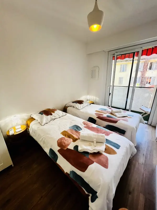 Résidence Appartement Tout Neuf Vue Mer Avec 2 Chambres Dans Antibes