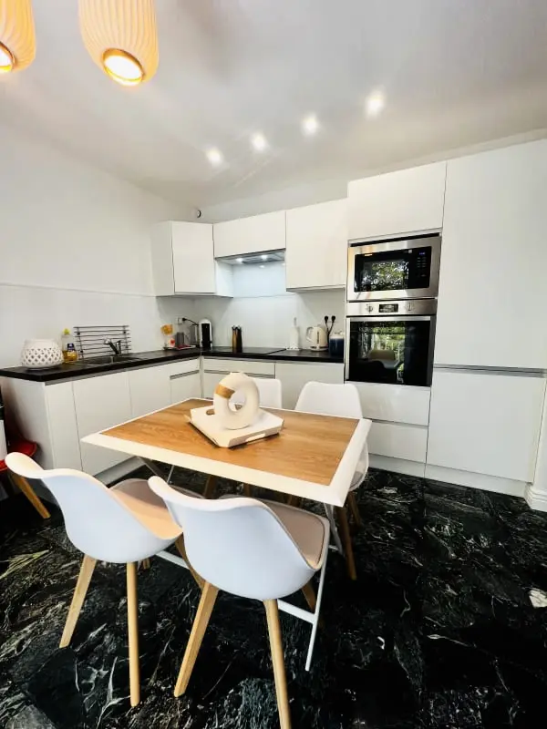 Résidence Appartement Tout Neuf Vue Mer Avec 2 Chambres Dans Antibes