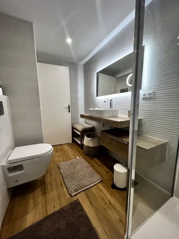 Résidence Appartement Tout Neuf Vue Mer Avec 2 Chambres Dans Antibes