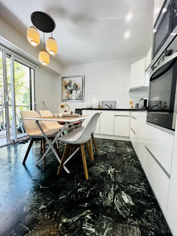 Résidence Appartement Tout Neuf Vue Mer Avec 2 Chambres Dans Antibes