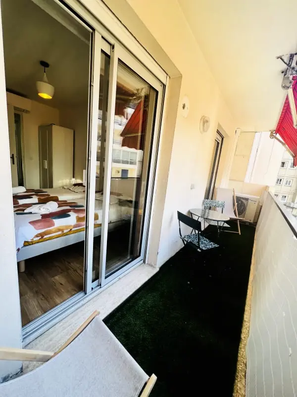 Résidence Appartement Tout Neuf Vue Mer Avec 2 Chambres Dans Antibes