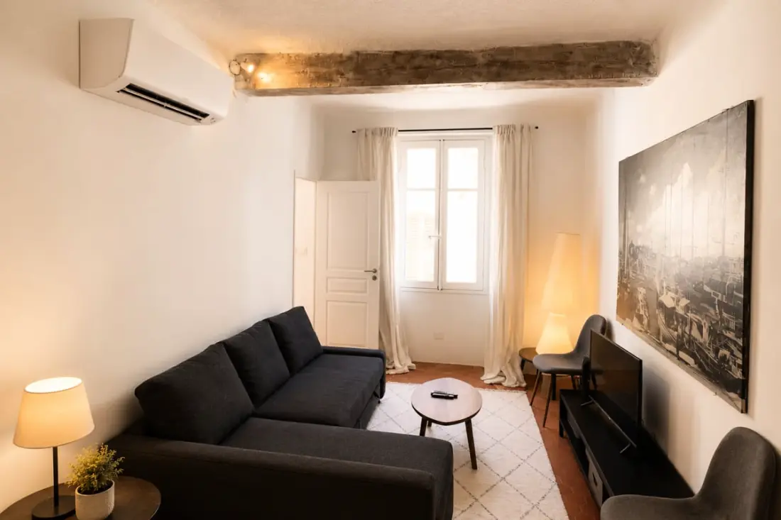 Résidence Au Cœur Du Vieil Antibes | T2 Climatisé