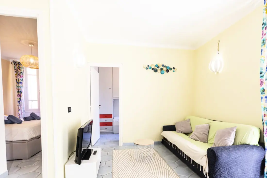 Résidence Bnb Renting Place Amiral Barnaud