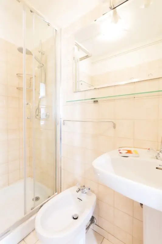 Résidence Bnb Renting Place Amiral Barnaud