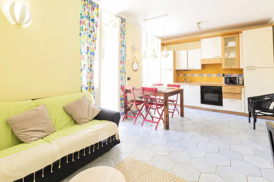 Résidence Bnb Renting Place Amiral Barnaud