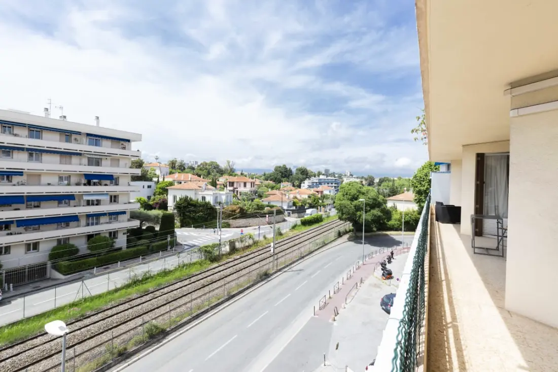 Résidence Centre D'antibes, Spacieux 3 Pièces Avec Terrasse Et Climatisation