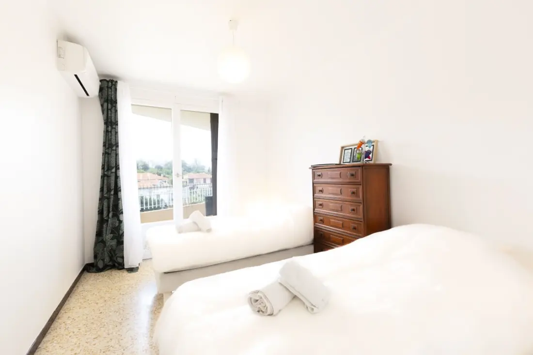 Résidence Centre D'antibes, Spacieux 3 Pièces Avec Terrasse Et Climatisation