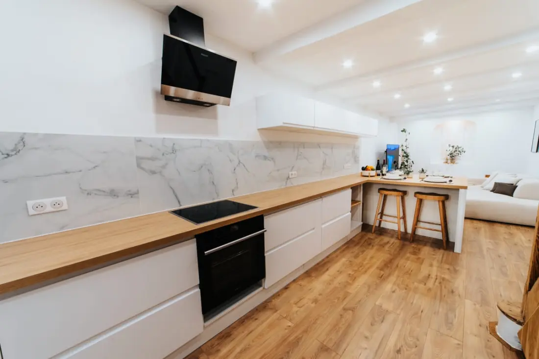 Résidence Charmante Maisonnette Entièrement Rénovée Dans La Vieille Ville D'antibes