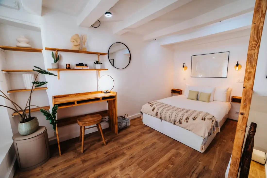 Résidence Charmante Maisonnette Entièrement Rénovée Dans La Vieille Ville D'antibes