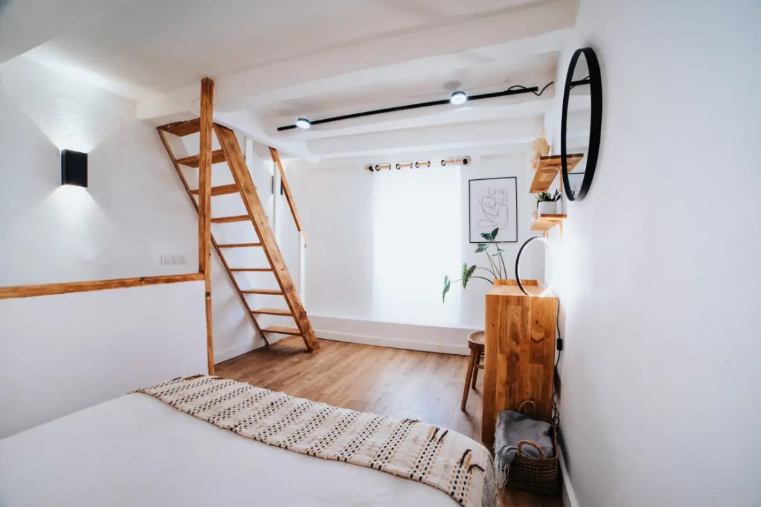 Résidence Charmante Maisonnette Entièrement Rénovée Dans La Vieille Ville D'antibes