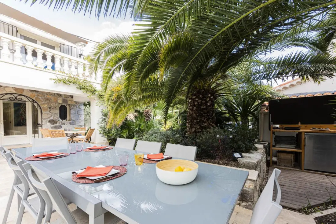 Résidence Havre De Paix Au Cap D'antibes, Piscine Chauffée, à Deux Pas Des Plages