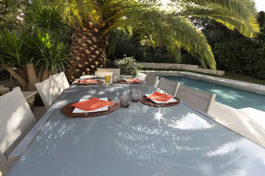 Résidence Havre De Paix Au Cap D'antibes, Piscine Chauffée, à Deux Pas Des Plages