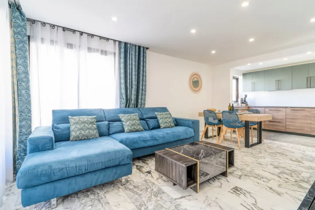 Appartement Standing Proche De La Mer