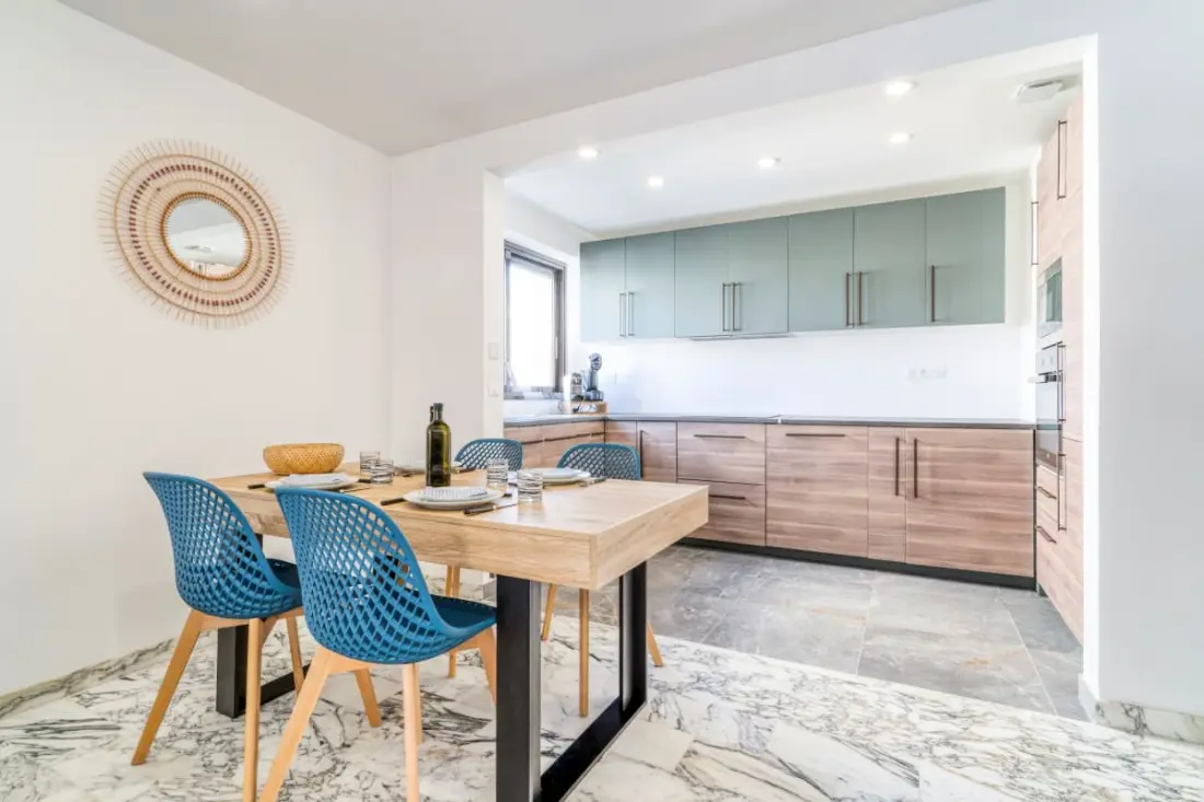 Appartement Standing Proche De La Mer