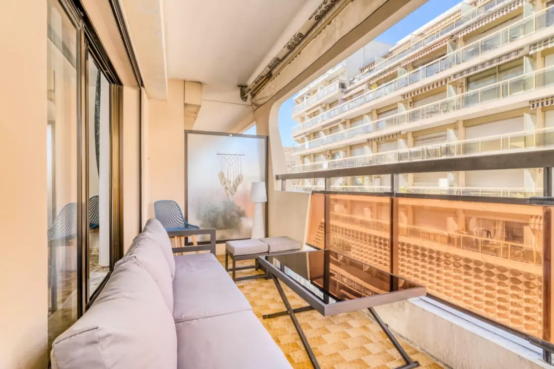 Appartement Standing Proche De La Mer