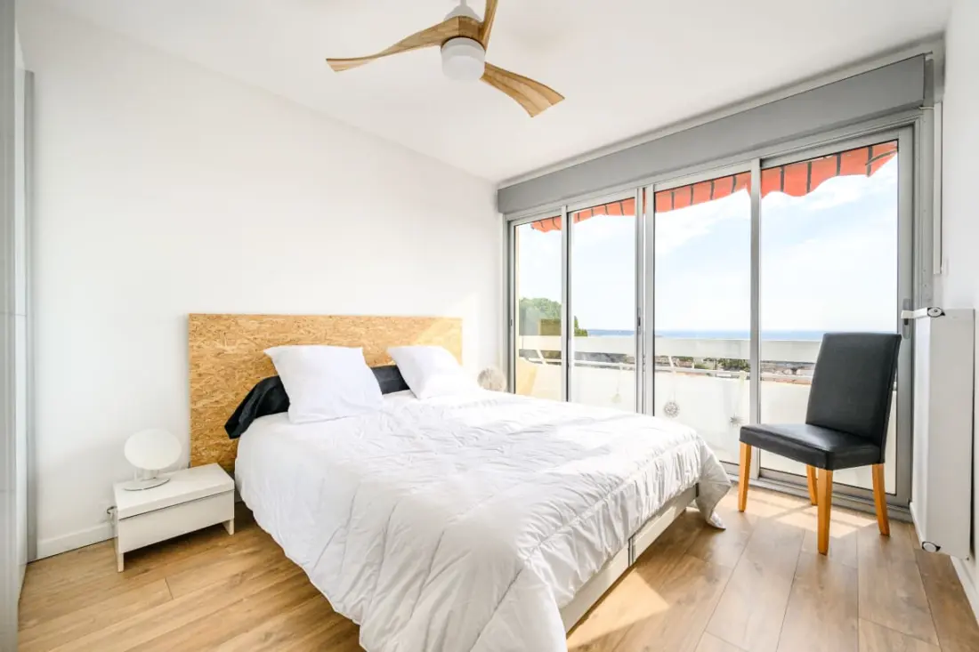 Lumineux Appt Avec Balcon Et Vue Sur Mer