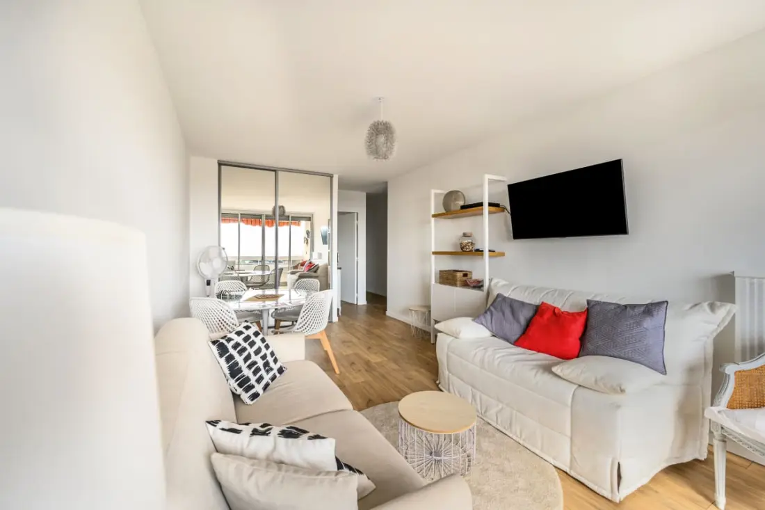 Lumineux Appt Avec Balcon Et Vue Sur Mer