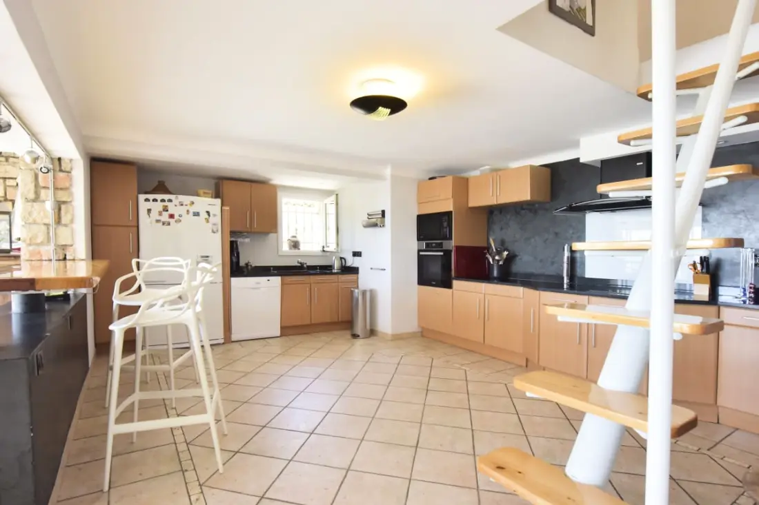 Résidence Maison Avec, Piscine &amp; Vue Mer - Antibes