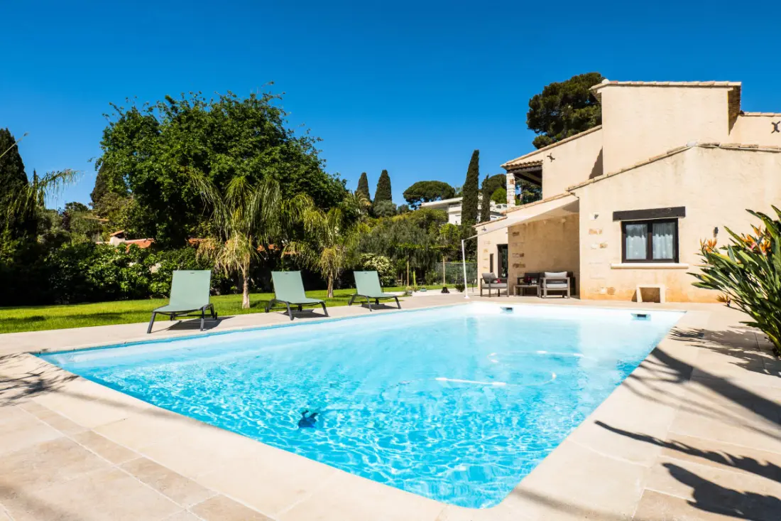 Résidence Maison Familiale Avec Piscine Au Calme Absolu
