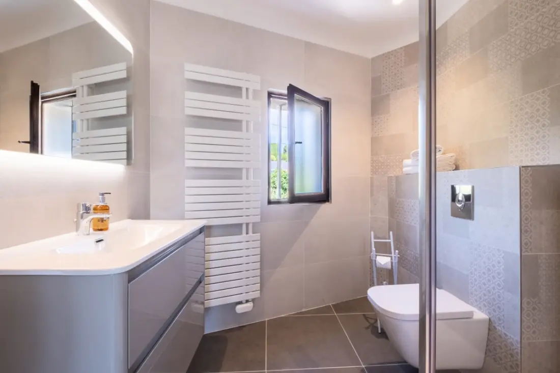 Résidence Maison Familiale Avec Piscine Au Calme Absolu