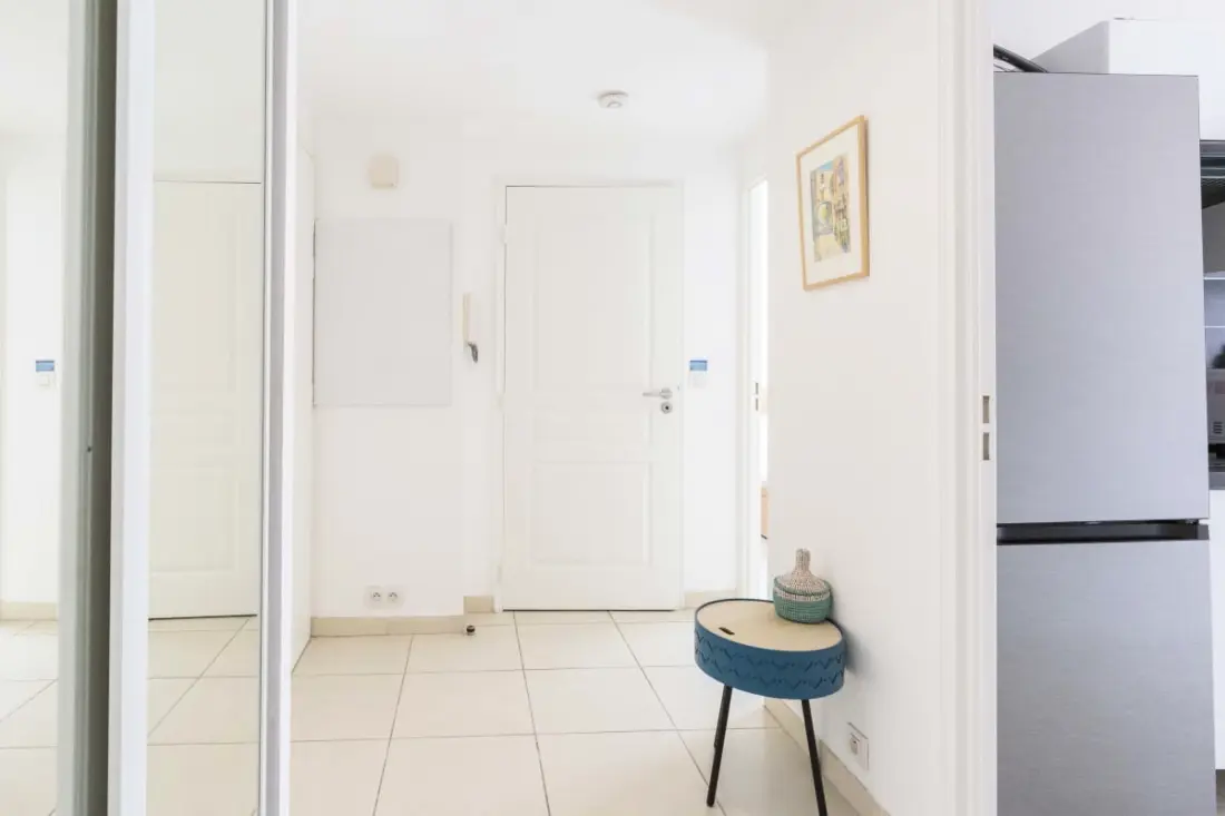 Résidence Plaza Antibes : Appartement T2 Avec Climatisation