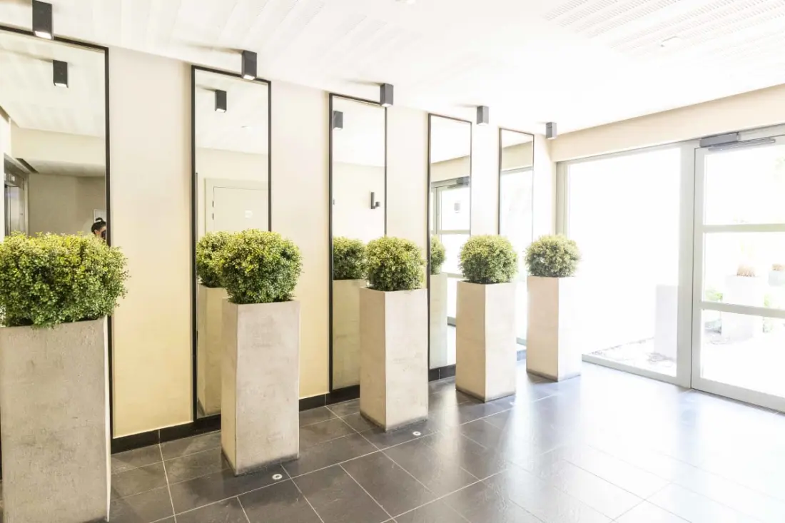 Résidence Plaza Antibes : Appartement T2 Avec Climatisation